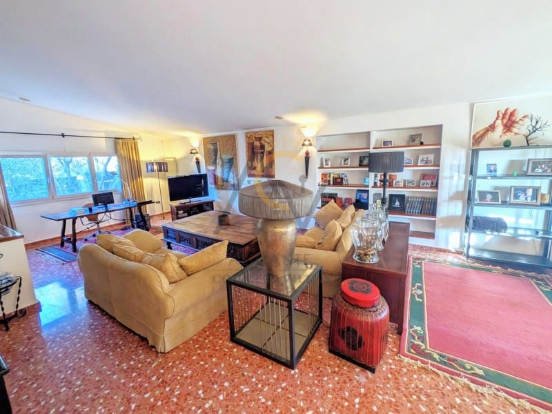 4 soveværelse Villa til salg i Petrel / Petrer med swimmingpool - € 520.000 (Ref: 10064071)