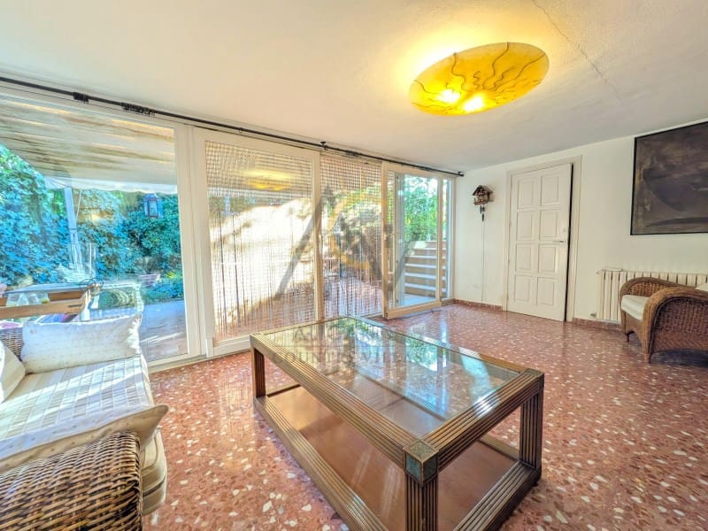 4 soveværelse Villa til salg i Petrel / Petrer med swimmingpool - € 520.000 (Ref: 10064071)