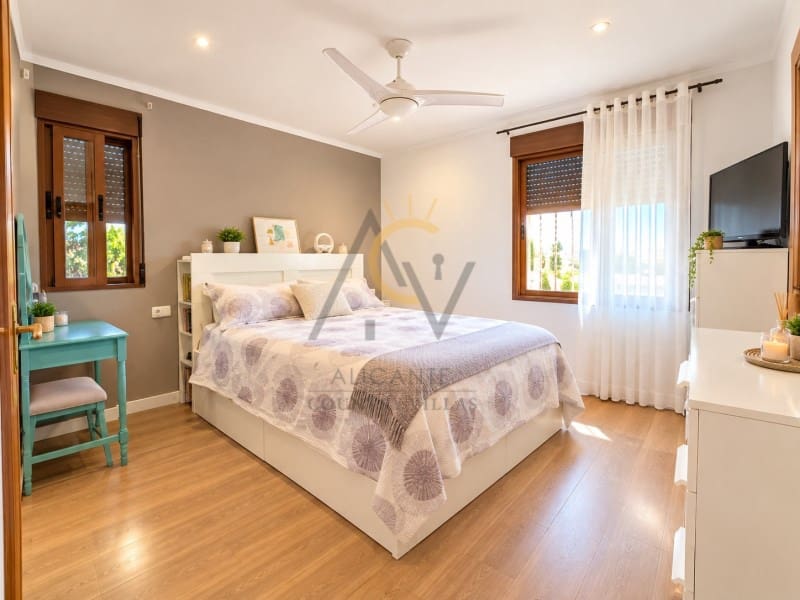 5 slaapkamer Villa te koop in Novelda met zwembad garage - € 450.000 (Ref: 10131438)