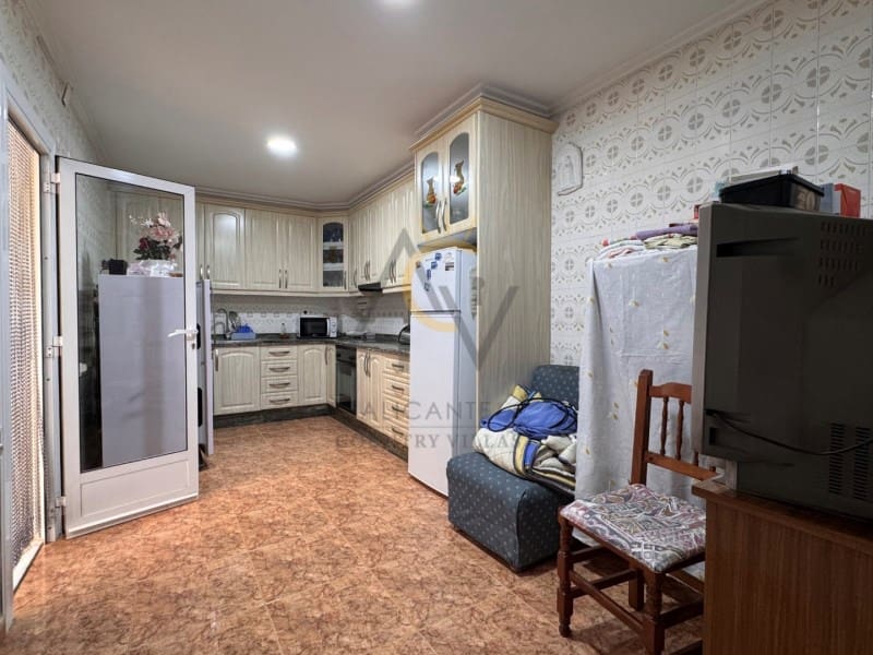 4 Zimmer Haus zu verkaufen in Monovar / Monover - 96.000 € (Ref: 10135956)
