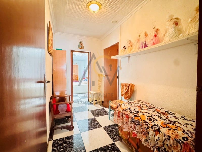4 Zimmer Haus zu verkaufen in Monovar / Monover - 96.000 € (Ref: 10135956)