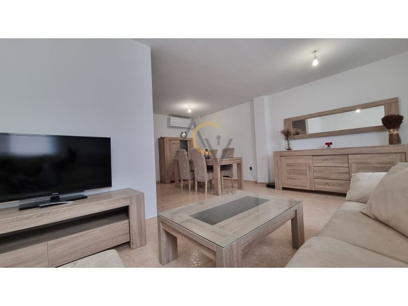 3 slaapkamer Bungalow te koop in La Romana met garage - € 239.000 (Ref: 10139454)