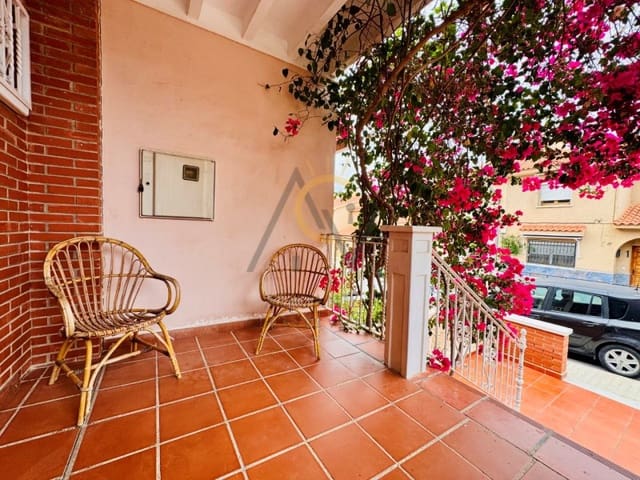 4 bedroom Townhouse for sale in La Romana - € 155,000 (Ref: 10186794)