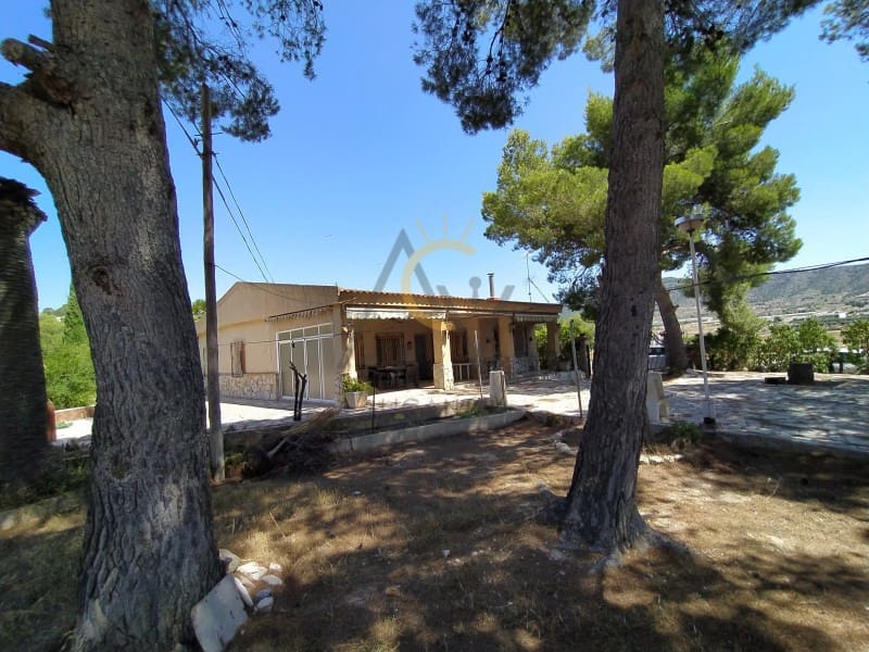 5 soverom Villa til salgs i La Romana med svømmebasseng - € 330 000 (Ref: 5530258)