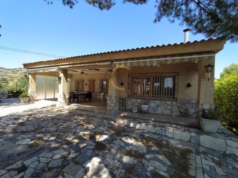 5 soverom Villa til salgs i La Romana med svømmebasseng - € 330 000 (Ref: 5530258)