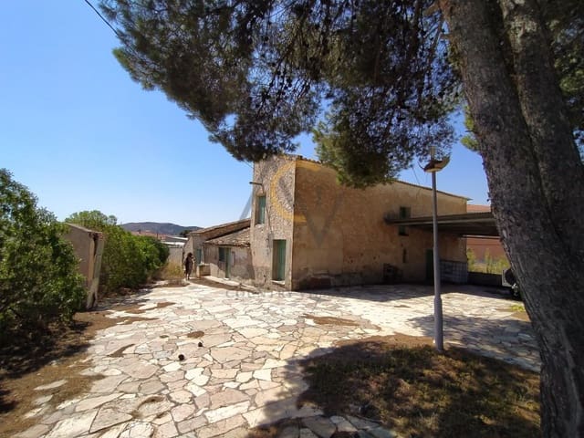 5 bedroom Villa for sale in La Romana with pool - € 330,000 (Ref: 5530258)