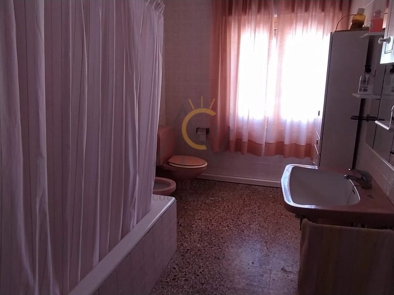 5 soverom Villa til salgs i La Romana med svømmebasseng - € 330 000 (Ref: 5530258)