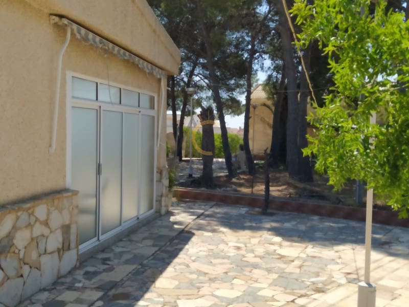 5 soverom Villa til salgs i La Romana med svømmebasseng - € 330 000 (Ref: 5530258)