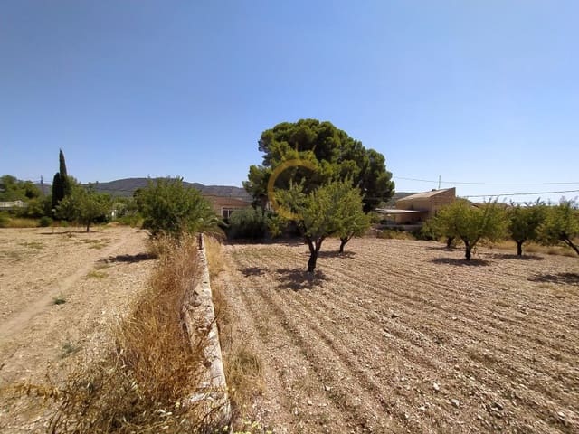 5 bedroom Villa for sale in La Romana with pool - € 330,000 (Ref: 5530258)