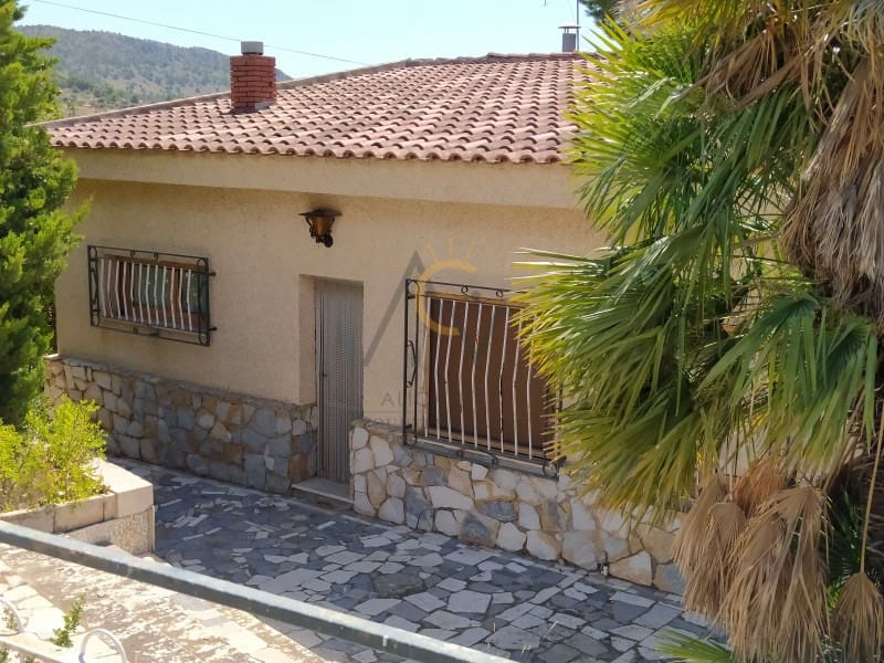 5 soverom Villa til salgs i La Romana med svømmebasseng - € 330 000 (Ref: 5530258)