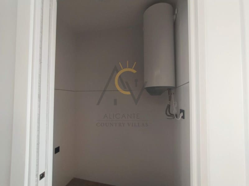 3 bedroom Villa for sale in La Romana with pool garage - € 449,500 (Ref: 5690531)