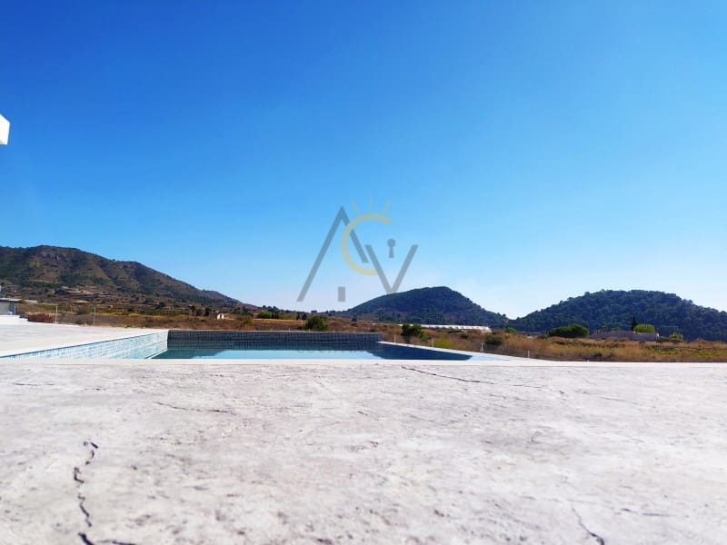 3 bedroom Villa for sale in La Romana with pool garage - € 449,500 (Ref: 5690531)