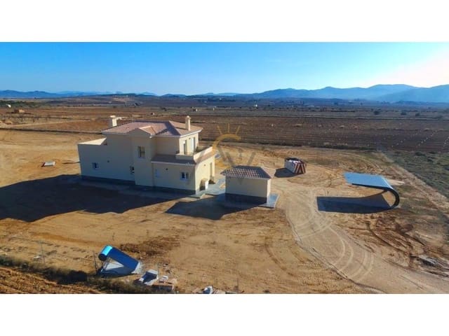 4 bedroom Villa for sale in Pinoso with pool garage - € 305,000 (Ref: 5877691)