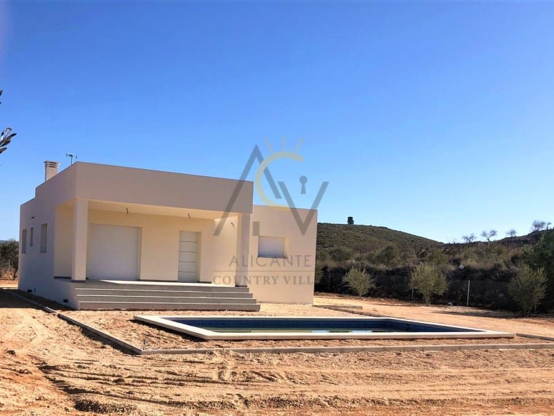 3 slaapkamer Villa te koop in Pinoso met zwembad - € 335.000 (Ref: 6731029)