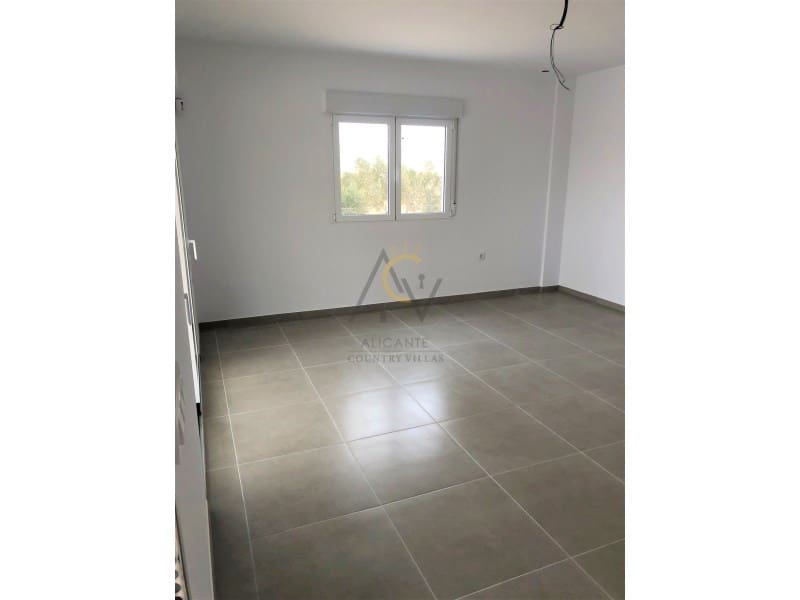 3 slaapkamer Villa te koop in Pinoso met zwembad - € 335.000 (Ref: 6731029)