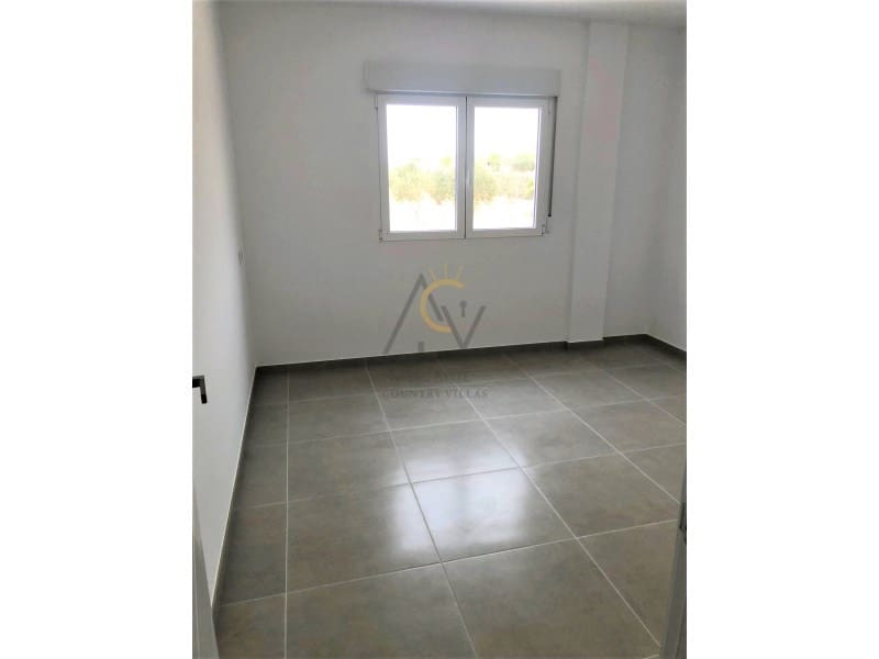 3 slaapkamer Villa te koop in Pinoso met zwembad - € 335.000 (Ref: 6731029)