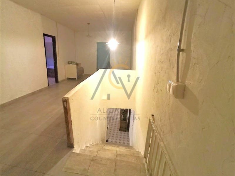3 bedroom Townhouse for sale in Monovar / Monover with pool garage - € 119,900 (Ref: 6809638)