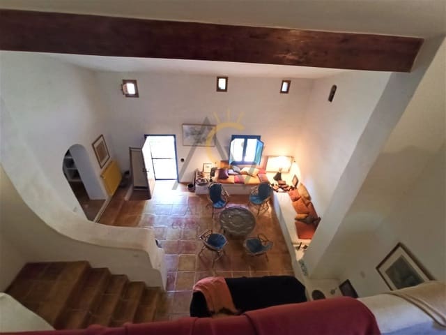 Chalet de 4 habitaciones en La Romana en venta con piscina garaje - 295.000 € (Ref: 6894629)