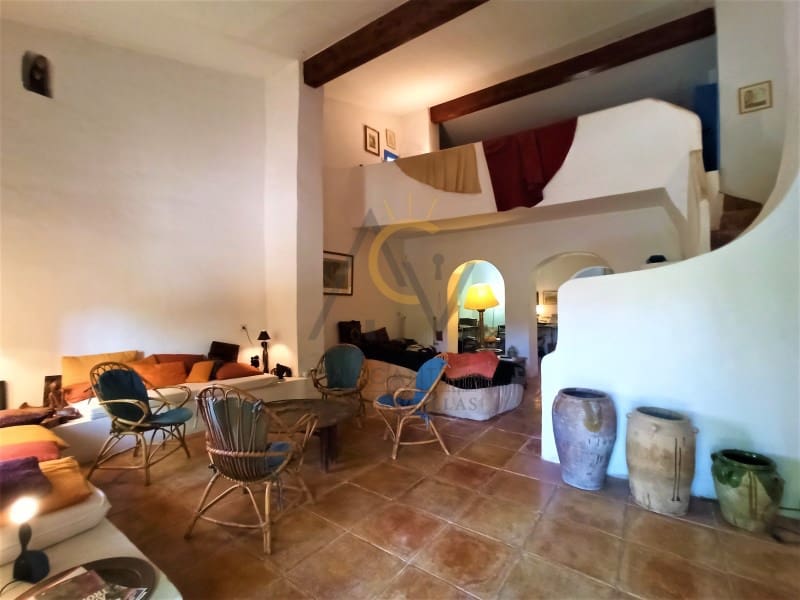 4 camera da letto Villa in vendita in La Romana con piscina garage - 295.000 € (Rif: 6894629)