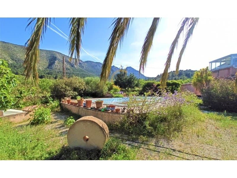 4 camera da letto Villa in vendita in La Romana con piscina garage - 295.000 € (Rif: 6894629)