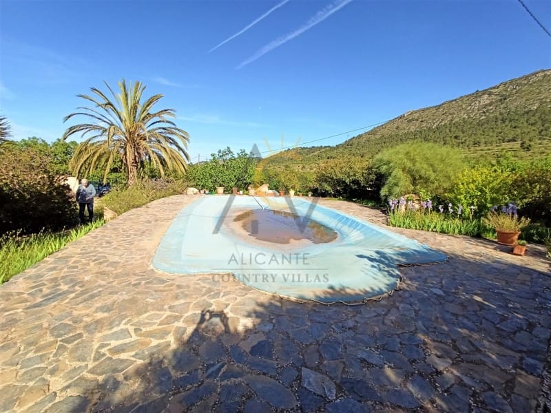 4 camera da letto Villa in vendita in La Romana con piscina garage - 295.000 € (Rif: 6894629)