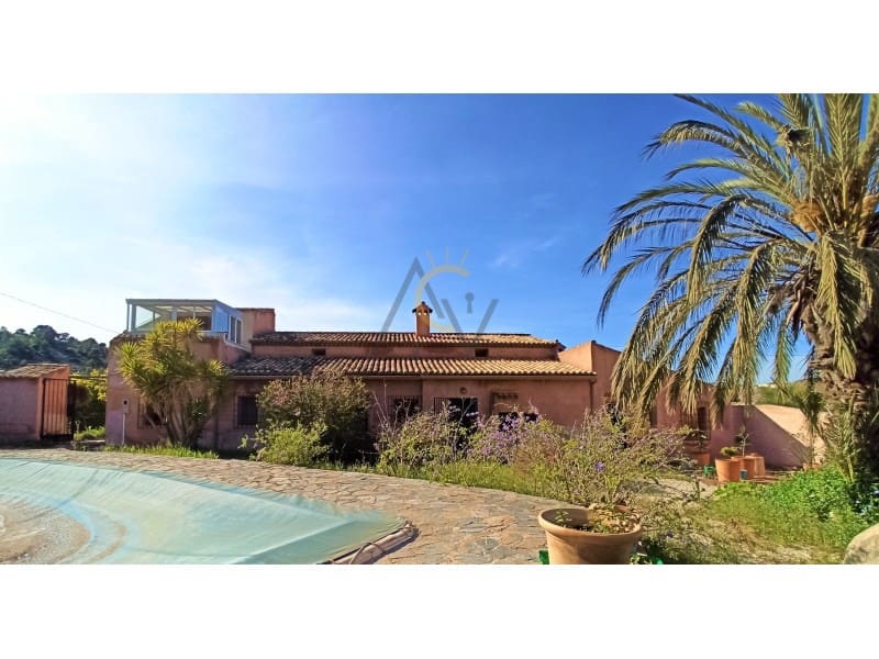 4 camera da letto Villa in vendita in La Romana con piscina garage - 295.000 € (Rif: 6894629)