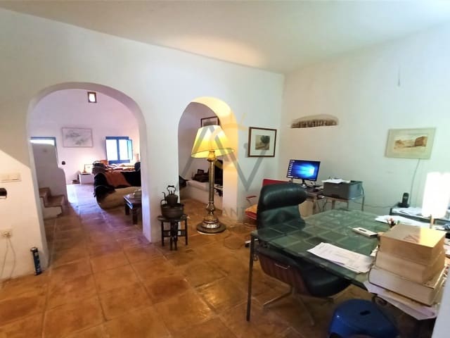 Chalet de 4 habitaciones en La Romana en venta con piscina garaje - 295.000 € (Ref: 6894629)