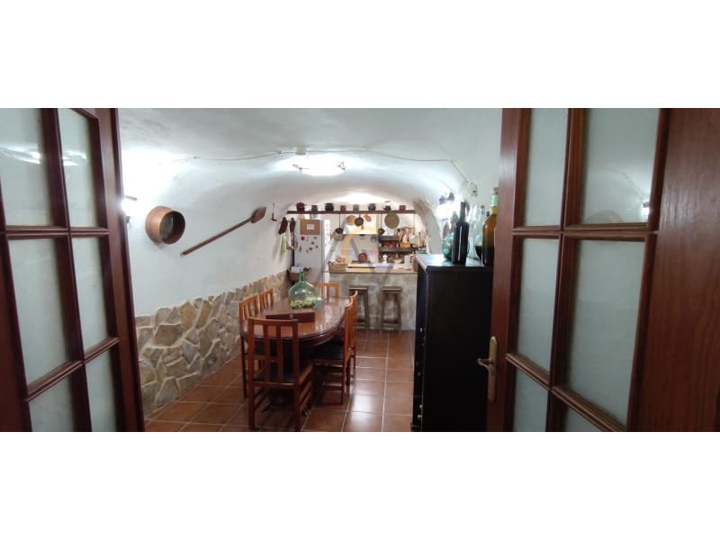 4 bedroom Finca/Country House for sale in La Romana - € 149,995 (Ref: 7005869)