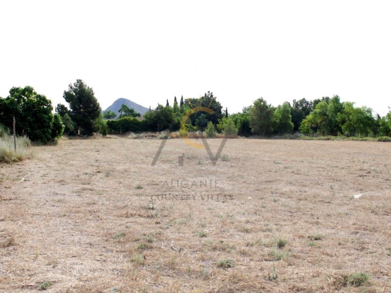 6 soverom Villa til salgs i Monforte del Cid med svømmebasseng garasje - € 415 000 (Ref: 7022040)