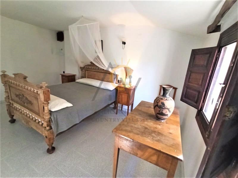 6 soverom Villa til salgs i Monforte del Cid med svømmebasseng garasje - € 415 000 (Ref: 7022040)