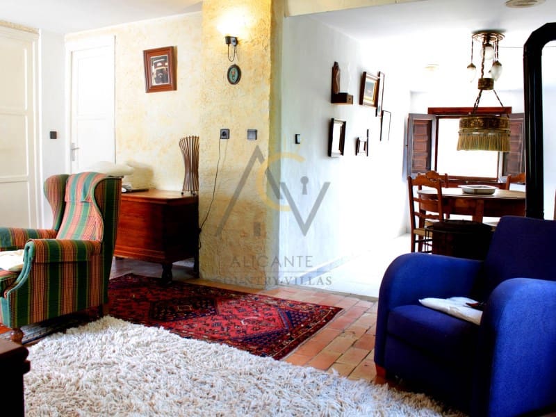 6 soverom Villa til salgs i Monforte del Cid med svømmebasseng garasje - € 415 000 (Ref: 7022040)