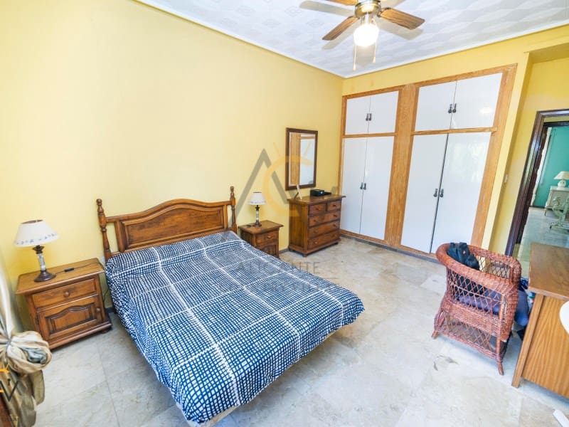 6 bedroom Villa for sale in Monovar / Monover with pool garage - € 450,000 (Ref: 7077956)