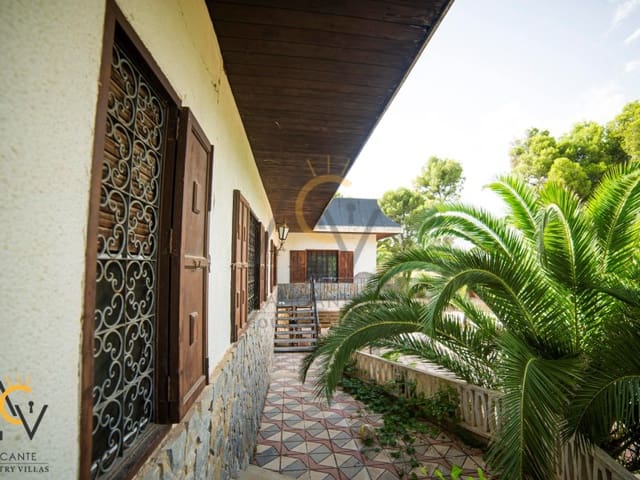 6 bedroom Villa for sale in Monóvar / Monóver with pool garage - € 450,000 (Ref: 7077956)