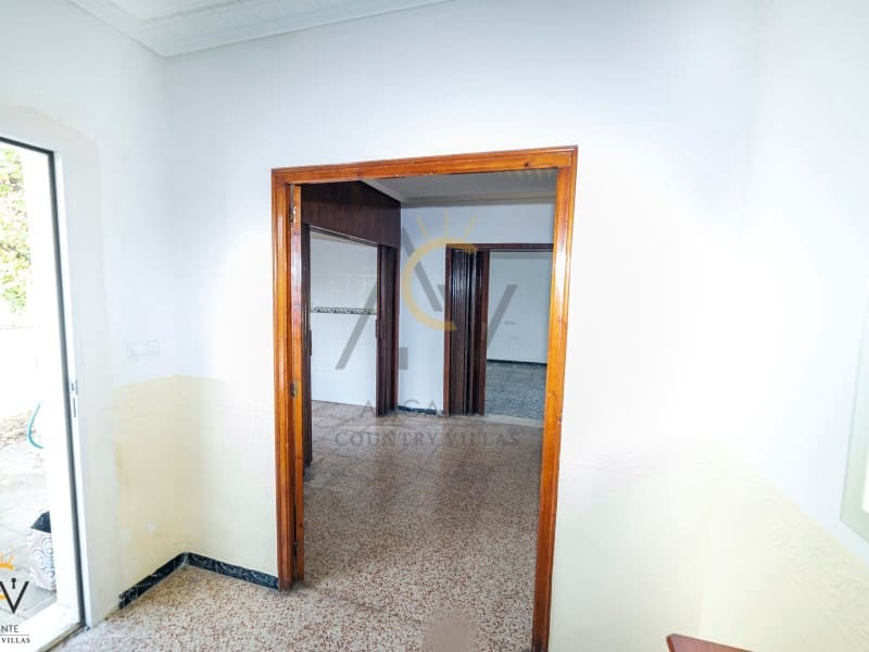 6 bedroom Villa for sale in Monovar / Monover with pool garage - € 450,000 (Ref: 7077956)