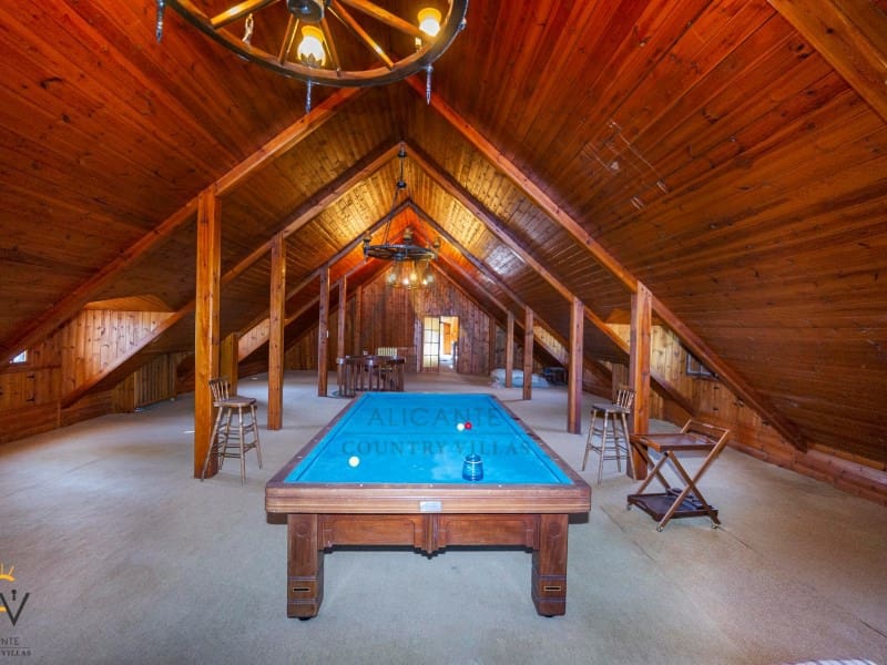 6 bedroom Villa for sale in Monovar / Monover with pool garage - € 450,000 (Ref: 7077956)