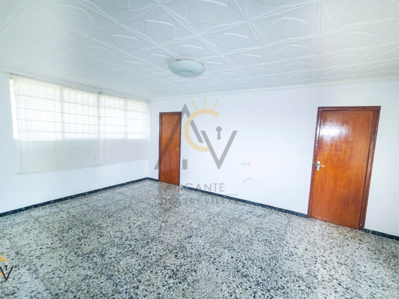 6 bedroom Villa for sale in Monovar / Monover with pool garage - € 450,000 (Ref: 7077956)