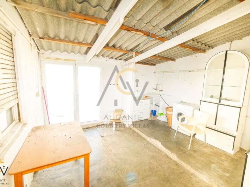 6 bedroom Villa for sale in Monovar / Monover with pool garage - € 450,000 (Ref: 7077956)