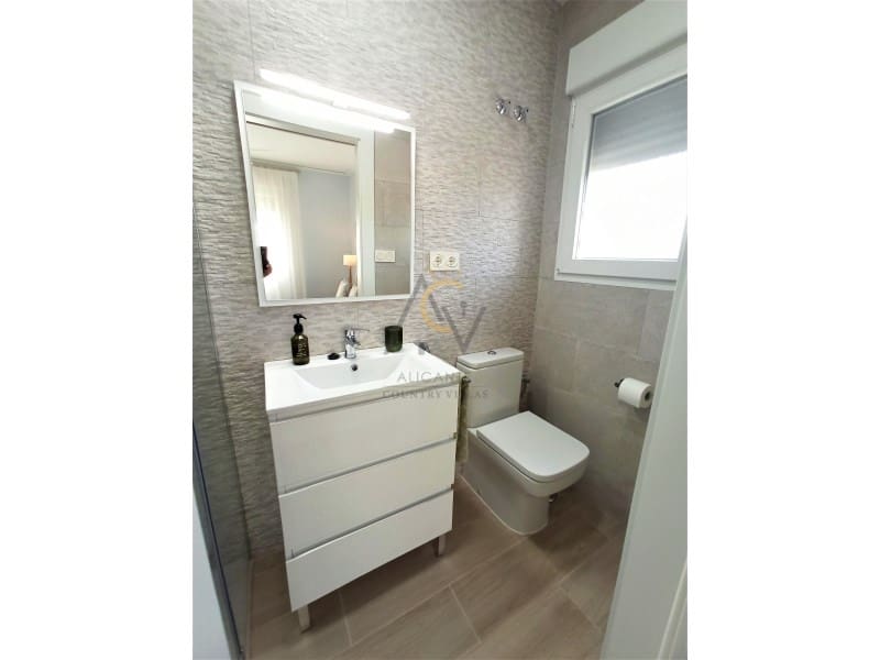 4 bedroom Villa for sale in Aspe with garage - € 349,000 (Ref: 7117208)