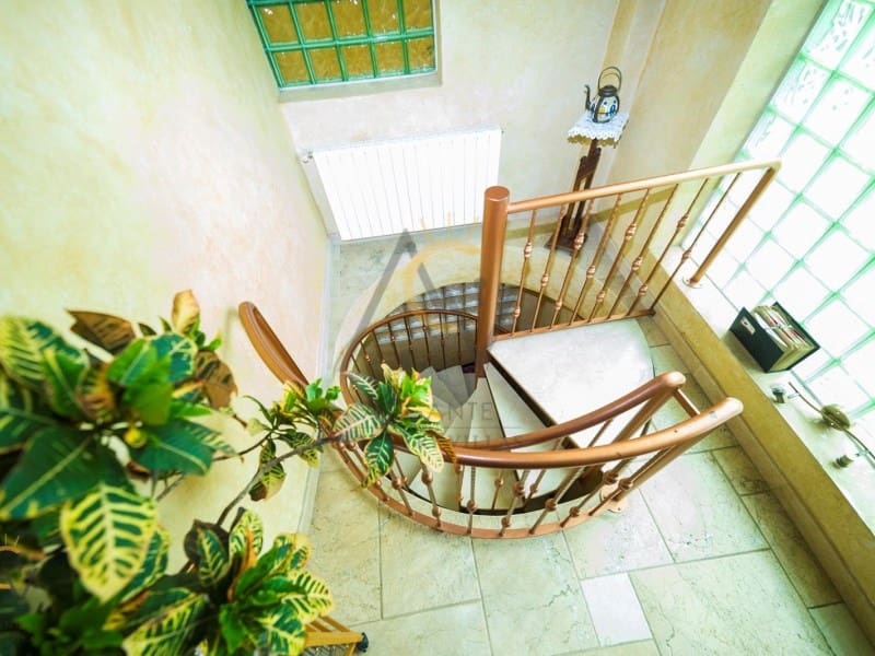 5 slaapkamer Villa te koop in Pinoso met zwembad garage - € 680.000 (Ref: 7187619)