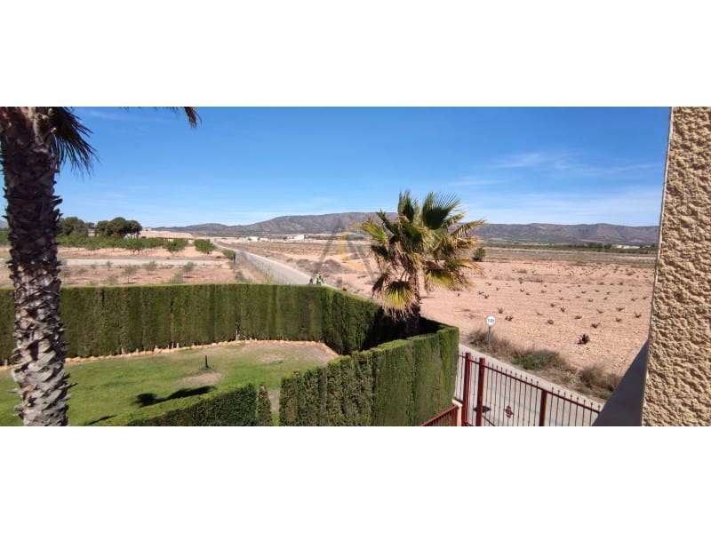 2 soveværelse Lejlighed til salg i Pinoso - € 105.995 (Ref: 7534896)