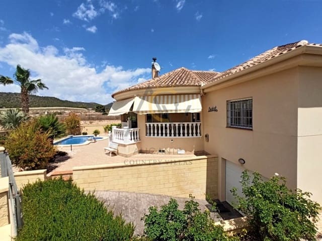 4 camera da letto Villa in vendita in La Romana con piscina garage - 324.995 € (Rif: 7564003)