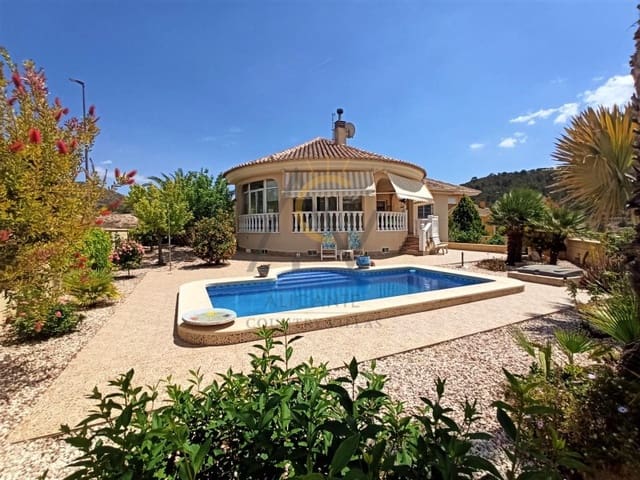 4 camera da letto Villa in vendita in La Romana con piscina garage - 324.995 € (Rif: 7564003)