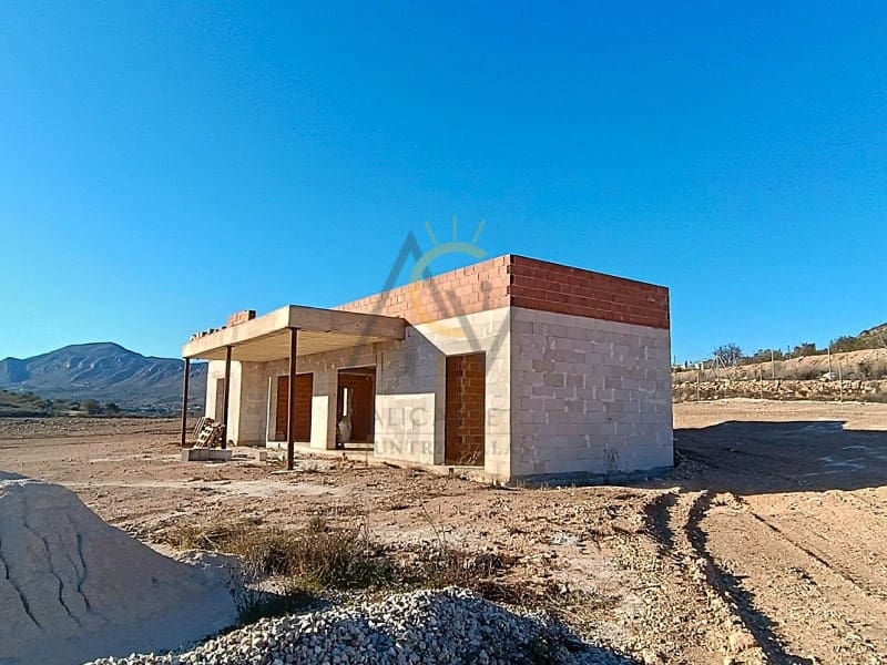 3 Zimmer Villa zu verkaufen in Hondon de las Nieves mit Pool - 365.900 € (Ref: 7602374)