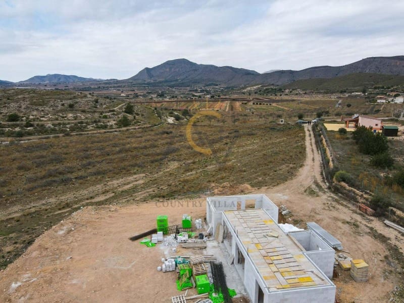 3 Zimmer Villa zu verkaufen in Hondon de las Nieves mit Pool - 365.900 € (Ref: 7602374)