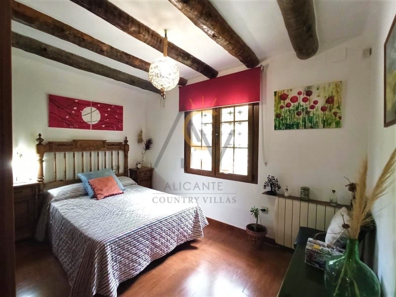 3 soveværelse Finca/Landehus til salg i Novelda - € 269.990 (Ref: 7630422)