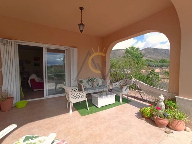 3 bedroom Villa for sale in Hondón de las Nieves with pool garage - € 339,500 (Ref: 7768071)