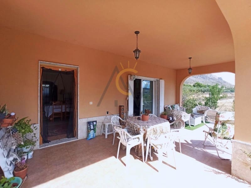 3 Zimmer Villa zu verkaufen in Hondon de las Nieves mit Pool Garage - 339.500 € (Ref: 7768071)