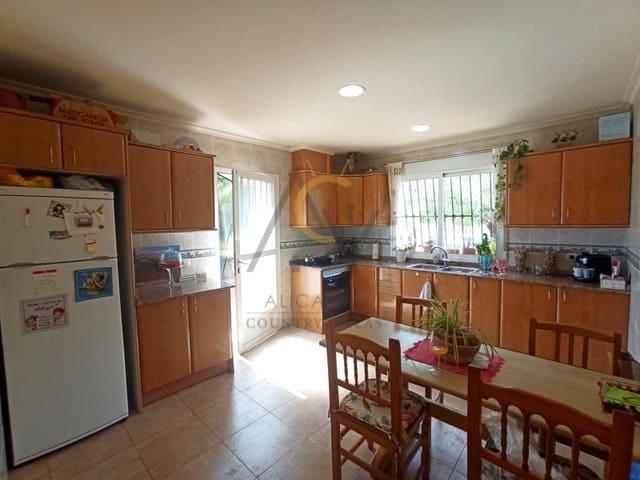 3 bedroom Villa for sale in Hondón de las Nieves with pool garage - € 339,500 (Ref: 7768071)