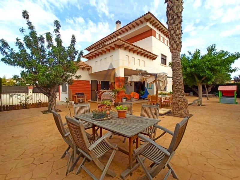 4 chambre Villa/Maison à vendre à Monovar / Monover avec piscine - 379 900 € (Ref: 7811530)