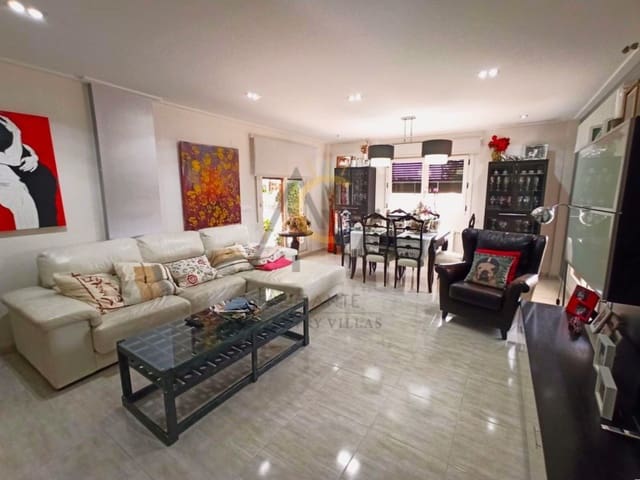 4 chambre Villa/Maison à vendre à Monóvar / Monóver avec piscine - 379 900 € (Ref: 7811530)